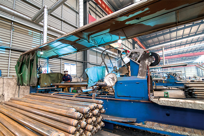 北流网架杆件自动焊接